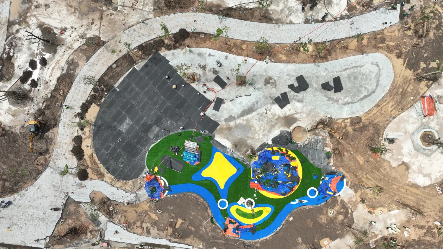 So Sánh Giá Bất Động Sản CBD: Từ TP.HCM Đến Cơ Hội Đầu Tư Tây Bắc