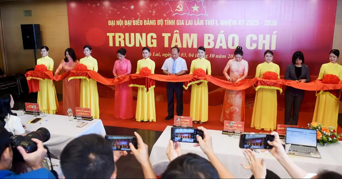 Khai trương Trung tâm báo chí phục vụ Đại hội Đại biểu Đảng bộ tỉnh Gia Lai lần thứ I