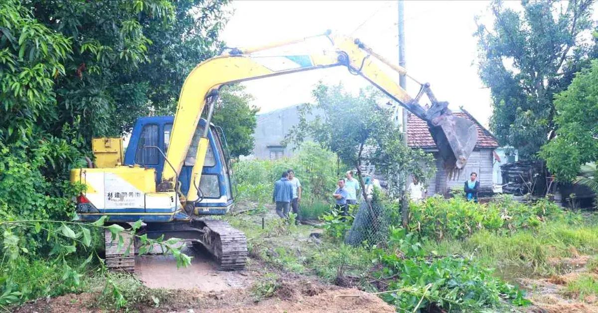 Gia Lai: 52 hộ dân hiến đất làm 13 tuyến đường nông thôn - Vietnam.vn
