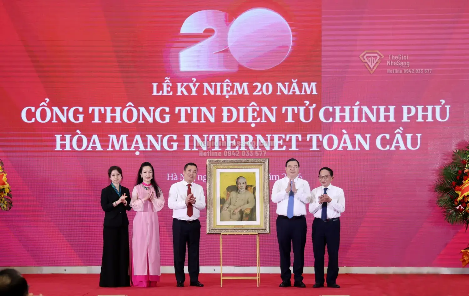 20 Năm Cổng Thông Tin Chính Phủ Hòa Mạng Internet Toàn Cầu: Tác Động Đến Thị Trường Bất Động Sản Và Đầu Tư Công Nghệ Việt Nam