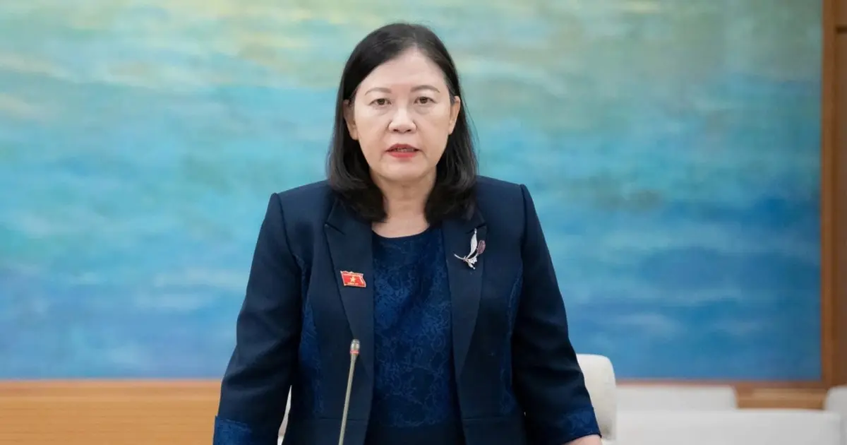 “Giá vàng cao, giá bất động sản tăng nhanh, người nghèo rất khó tiếp cận” | Báo Dân trí