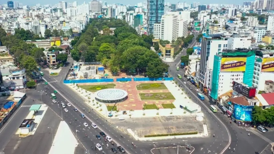 Nhật Ký Bất Động Sản 30/10: Vingroup Muốn Xây Không Gian Ngầm Trung Tâm TP.HCM, Nghệ An Đón Dự Án 145 Triệu USD - Cơ hội và thách thức?