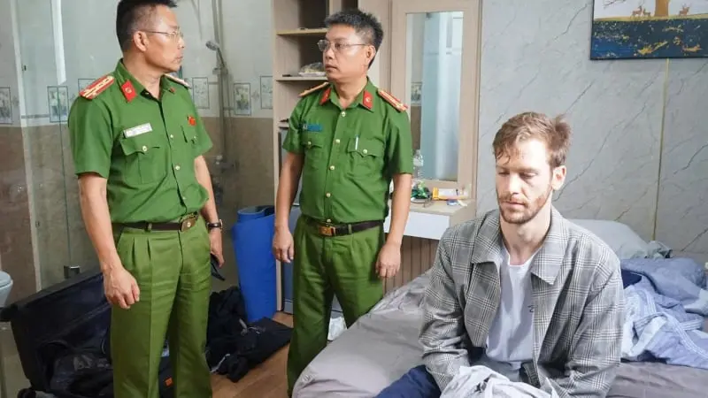 TIN NÓNG 24 GIỜ QUA: Bắt nghi phạm người Mỹ cướp tiệm vàng tại Đà Nẵng