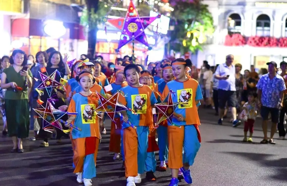 Trải nghiệm Trung thu online “Đêm hội Trăng rằm” - Vietnam.vn