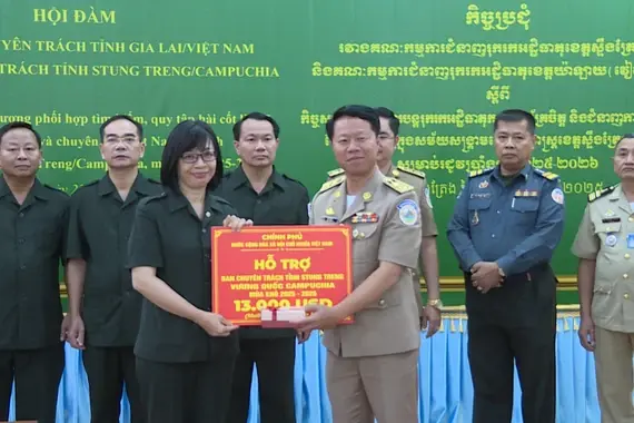 Ban Chuyên trách tỉnh Gia Lai hội đàm với Ban Chuyên trách tỉnh Stung Treng