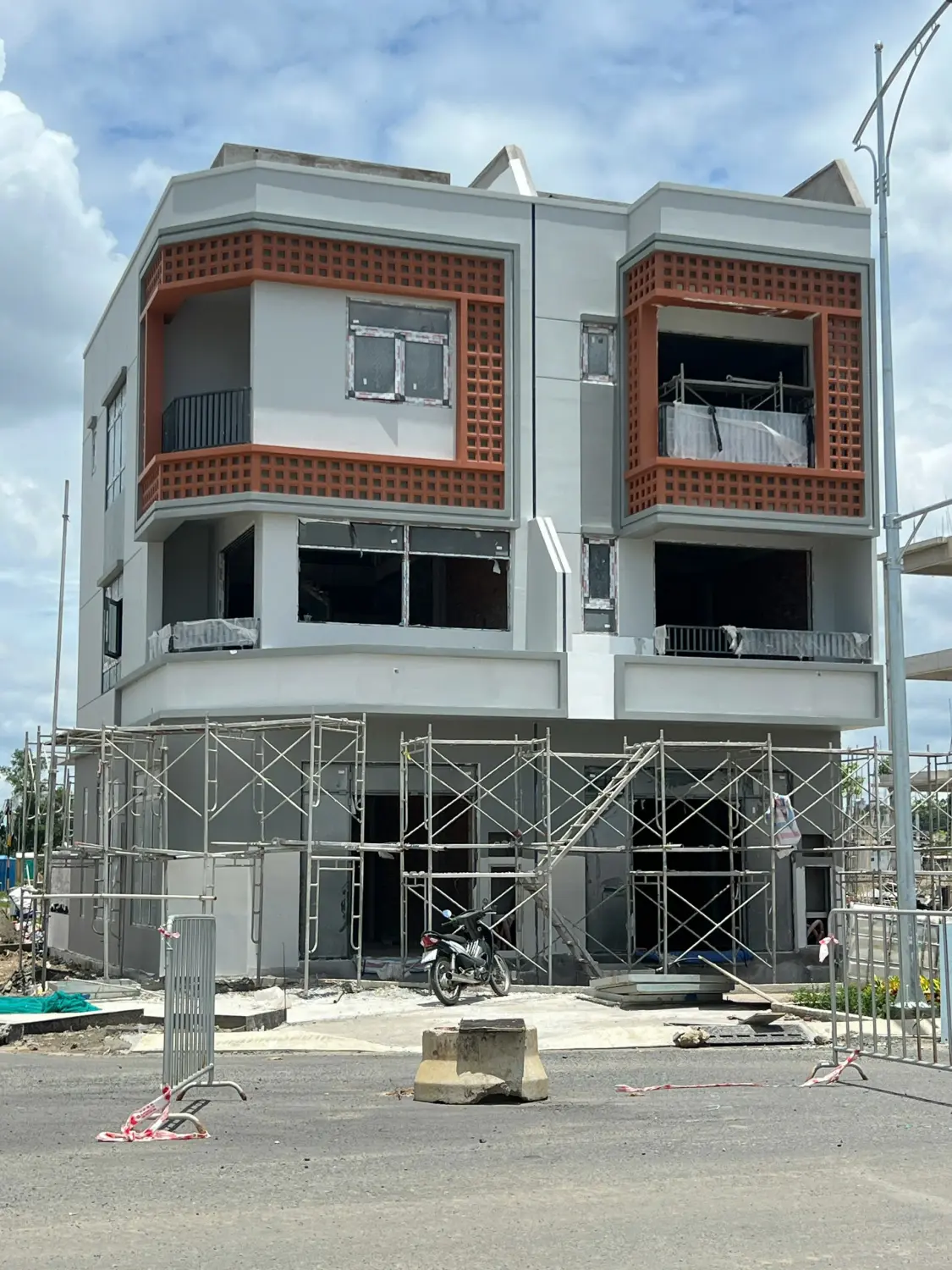 Cập Nhật Tiến Độ Dự Án Spring Ville Mới Nhất [Tháng 8/2025]