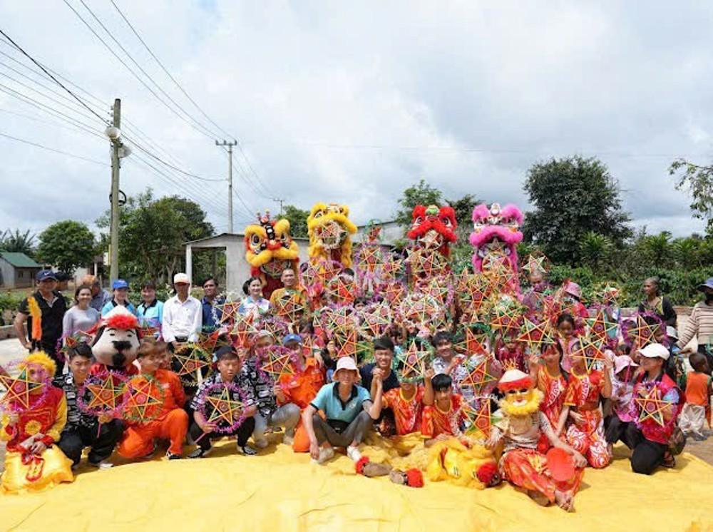 Gia Lai: Tịnh xá Ngọc Lai tổ chức “Trung Thu Yêu Thương” lan tỏa ánh sáng từ bi