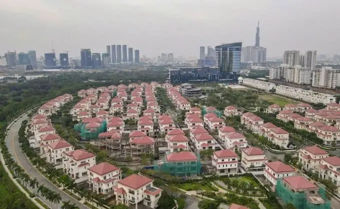 Giá Nhà Tăng Cao Liên Tục: Nguy Cơ Bong Bóng Bất Động Sản?