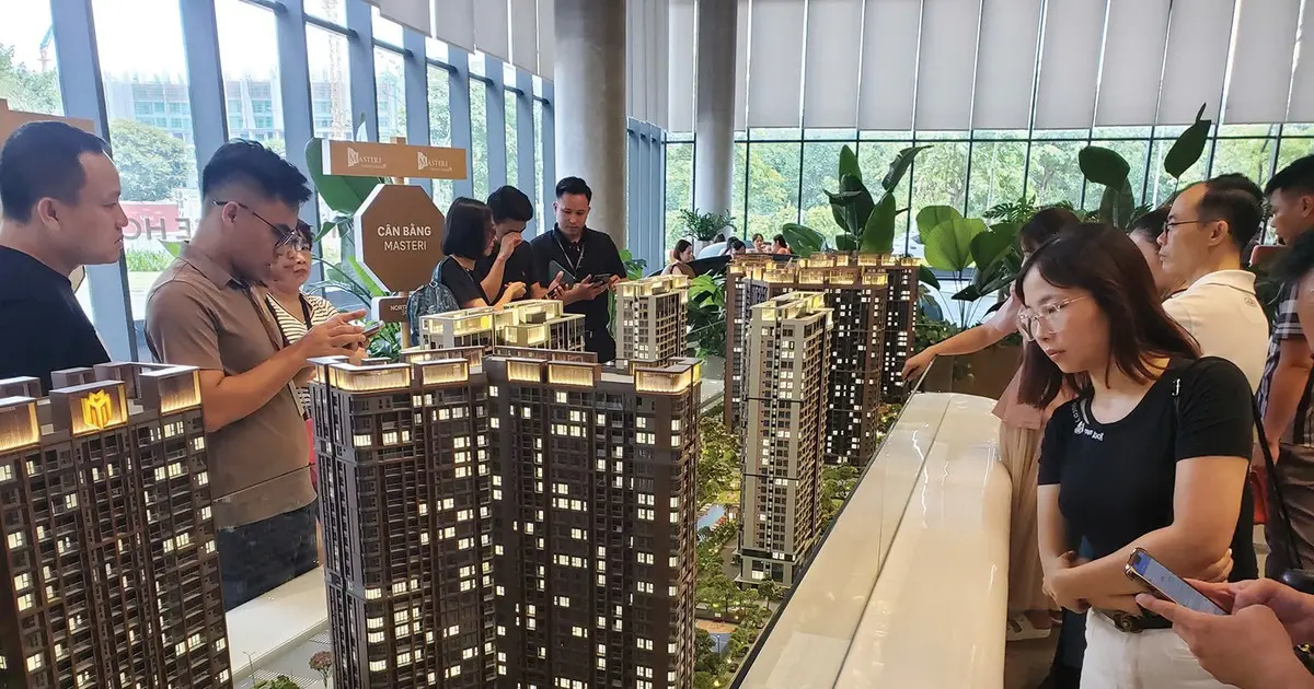 Loạt doanh nghiệp bất động sản tái xuất: Cơ hội nào cho nhà đầu tư?