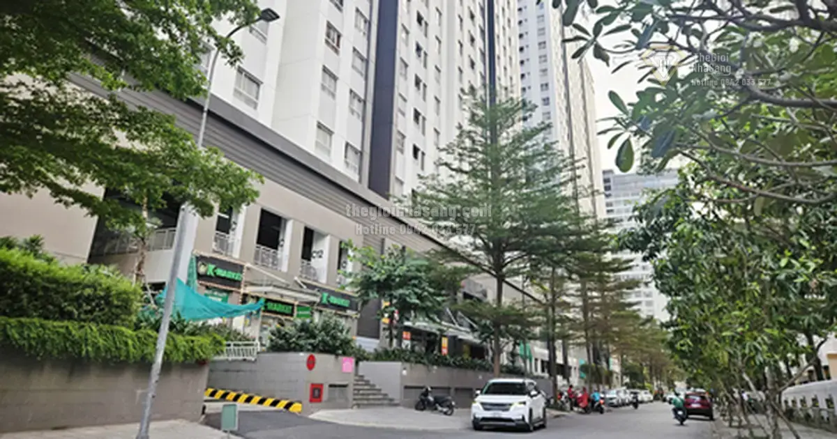 Áp lực lãi suất vay mua nhà tại TP.HCM: Thách thức và cơ hội cho người mua trong bối cảnh thị trường biến động