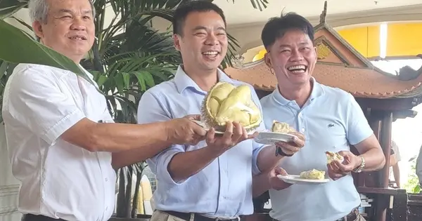 Dồn dập "tin nóng" từ bầu Đức và Hoàng Anh Gia Lai - CafeF