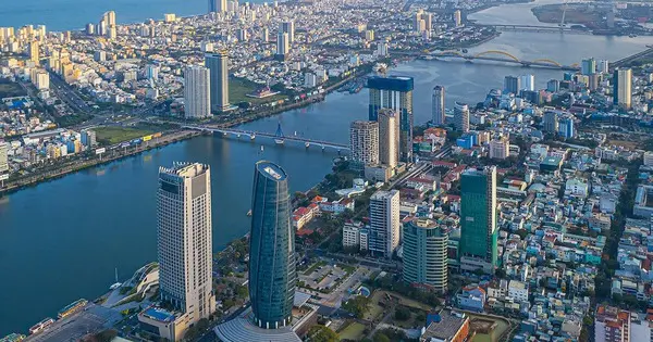 Một thành phố biển đang chuyển mình thành trung tâm kinh tế kế tiếp của Việt Nam với ... - CafeF