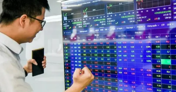 Điểm Danh 5 Cổ Phiếu Bất Động Sản Tiềm Năng 2024: Hưởng Lợi Đầu Tư Công, Định Giá Hấp Dẫn