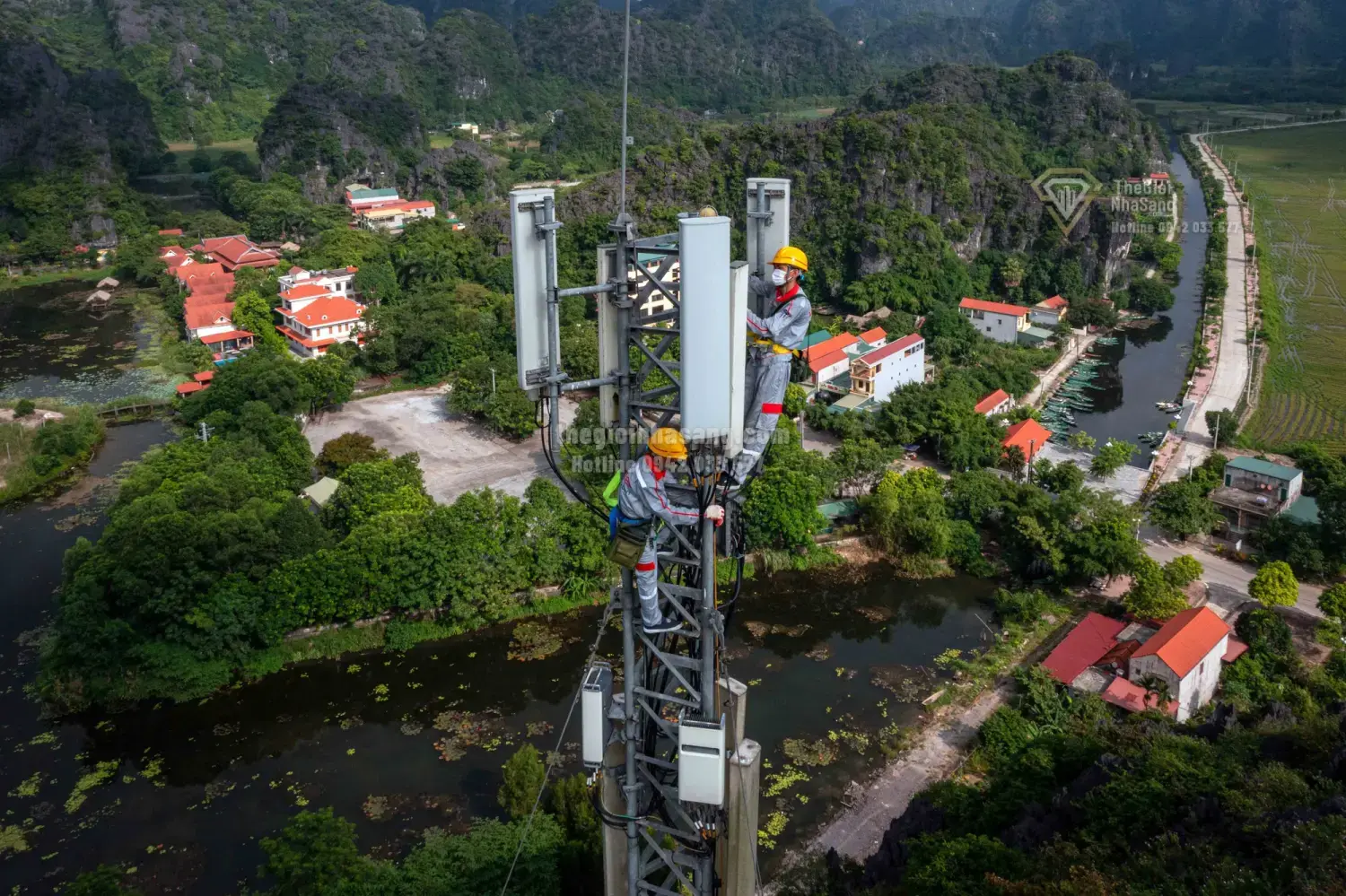Băng Tần 900 MHz: Chìa Khóa Mở Rộng Phủ Sóng 4G, 5G và Tác Động Đến Thị Trường Bất Động Sản Việt Nam