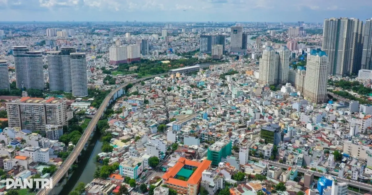 Giá nhà Việt Nam đã cao càng cao do đâu? | Báo Dân trí