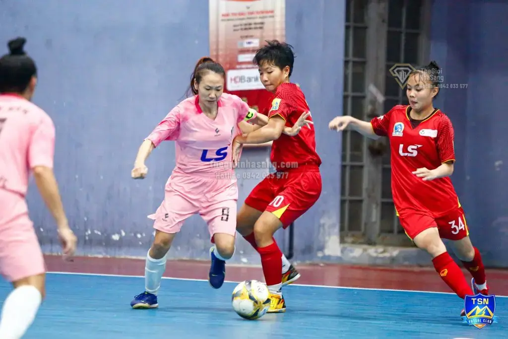 Bầu Tú và Sự Phát Triển Bền Vững của Futsal Việt Nam: Bài Học Quản Trị và Đầu Tư Cho Thị Trường Bất Động Sản Cao Cấp