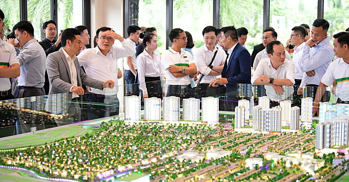 Gỡ vướng thể chế, khơi thông nguồn lực - Kỳ cuối: Giảm nút thắt thủ tục, chi phí cho bất động sản