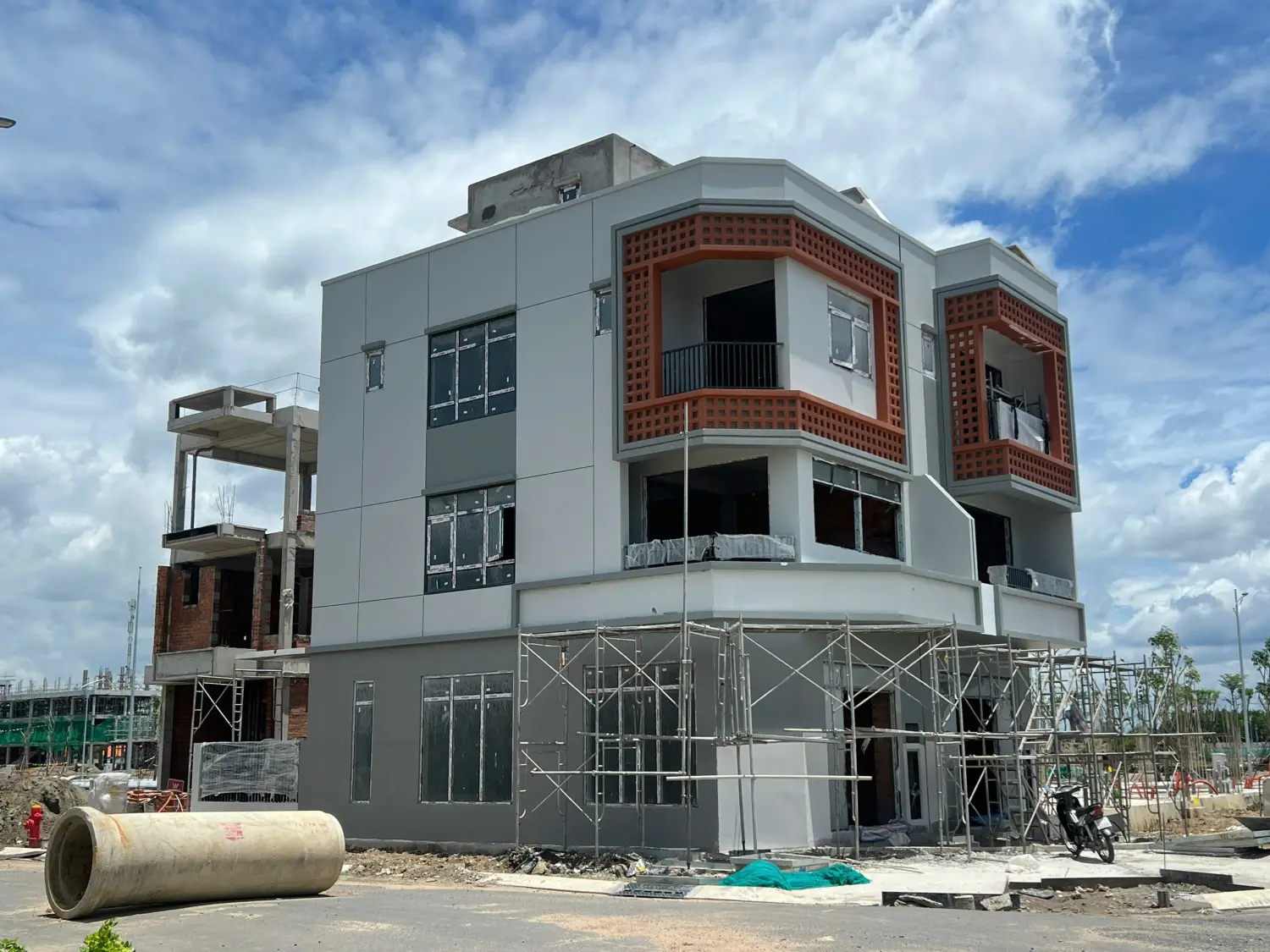Cập Nhật Tiến Độ Dự Án Spring Ville Mới Nhất [Tháng 8/2025]