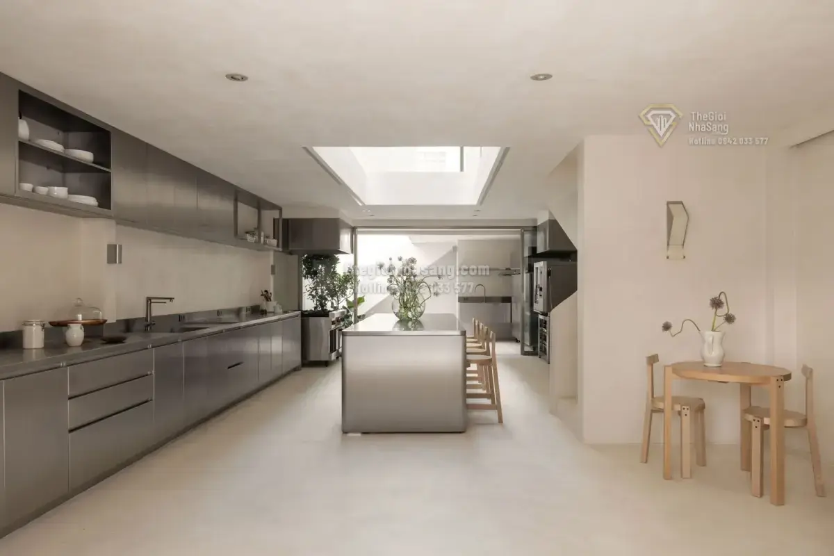 Biến Đổi Nhà Phố Cũ Thành Không Gian Làm Việc Ánh Sáng Tại São Paulo: Bài Học Thiết Kế Cho Thị Trường Bất Động Sản Việt Nam