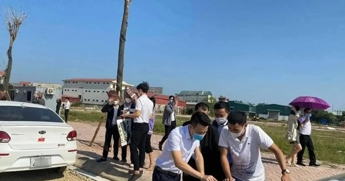 Chặn chiêu trò “lùa gà” trong môi giới bất động sản - Diễn đàn Doanh nghiệp