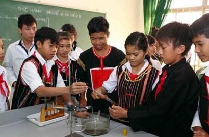 Chính Sách Hỗ Trợ Học Tập Mới Cho Người Dân Tộc Thiểu Số: Tác Động Đến Thị Trường Bất Động Sản Vùng Đồng Bào Dân Tộc
