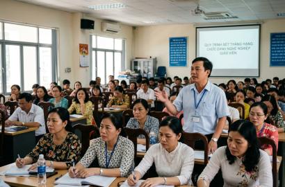 Chuyển đổi chức danh nghề nghiệp giáo viên THCS: Tác động và cơ hội trong bối cảnh chính sách mới