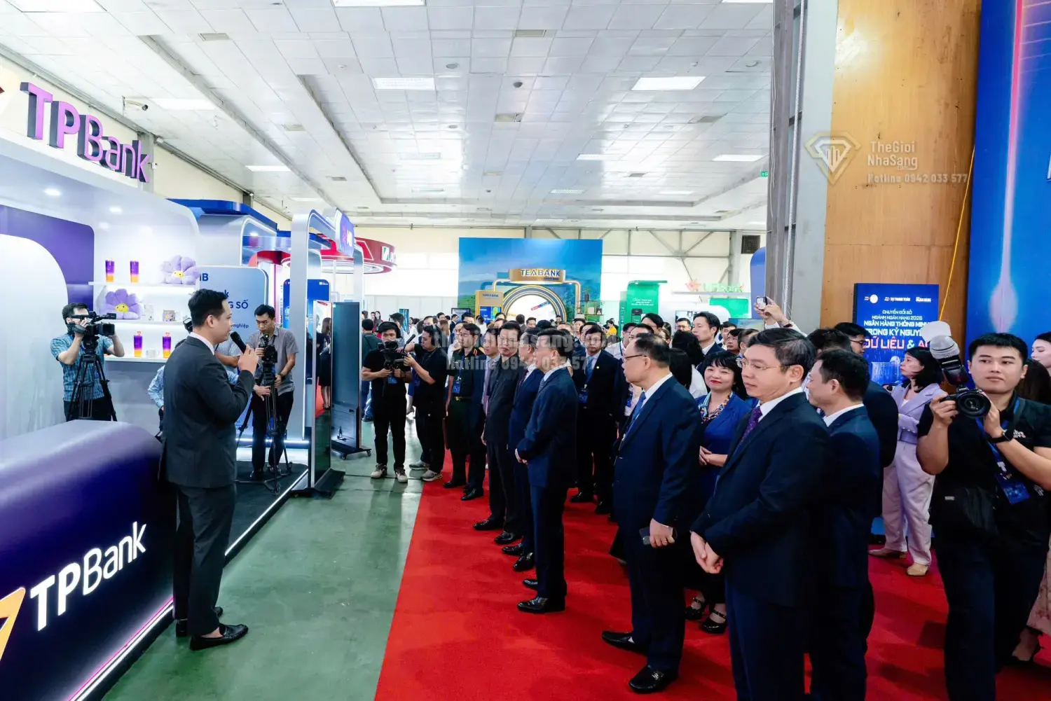 Chuyển Đổi Số Ngành Ngân Hàng 2026: Cơ Hội Và Thách Thức Trong Kỷ Nguyên AI Đối Với Thị Trường Bất Động Sản Cao Cấp