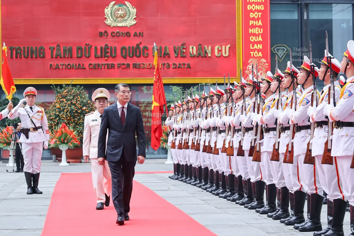Chuyển Đổi Tư Duy Quản Trị Quốc Gia Hiện Đại: Tác Động Đến Quản Lý Hành Chính Và Thị Trường Bất Động Sản Việt Nam