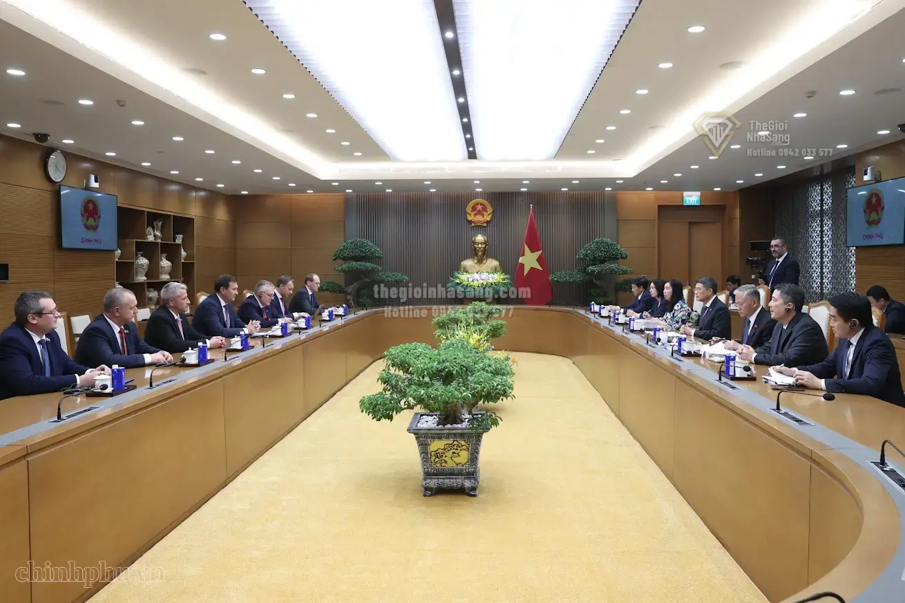 Cơ hội và thách thức trong hợp tác kinh tế Việt Nam - Belarus: Tác động đến thị trường bất động sản cao cấp và đầu tư tài sản