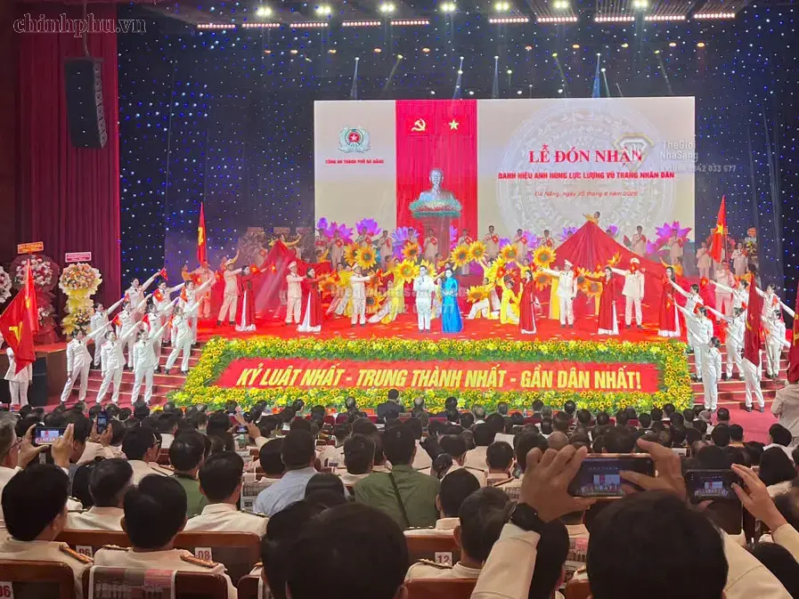 Công an Đà Nẵng Đón Nhận Danh Hiệu Anh Hùng: Tác Động Tích Cực Đến An Ninh và Phát Triển Bất Động Sản Đô Thị