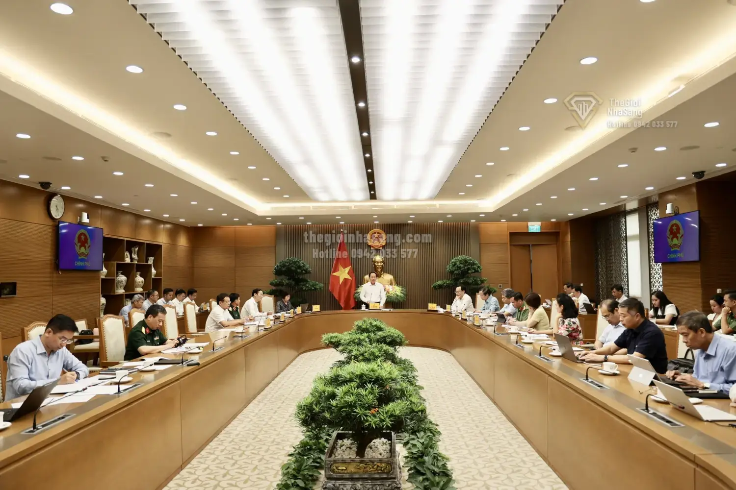 Đẩy Mạnh Xây Dựng Trường Phổ Thông Nội Trú Liên Cấp Ở Các Xã Biên Giới: Cơ Hội Và Thách Thức Cho Phát Triển Hạ Tầng Giáo Dục Và Bất Động Sản Vùng Biên