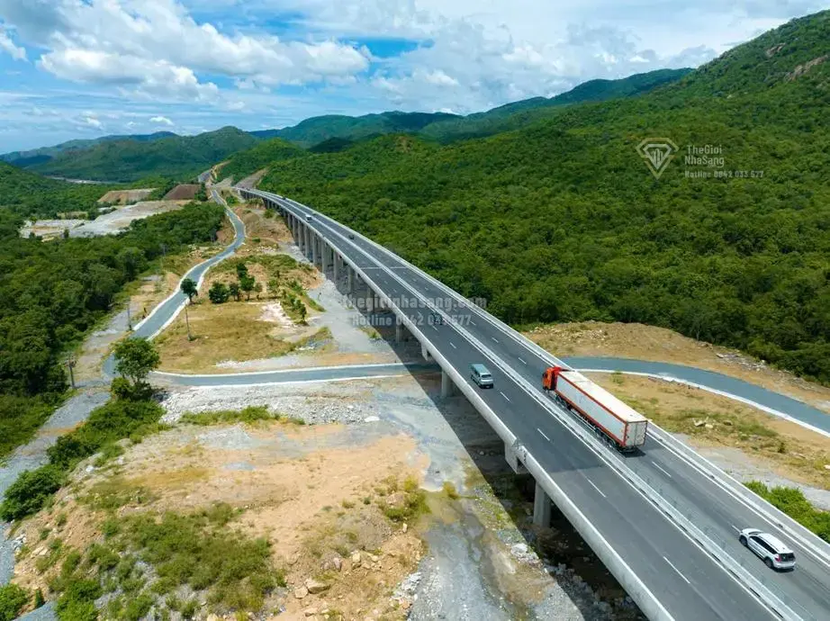 Đề xuất xây dựng cao tốc Đức Hòa - Mỹ An toàn bộ cầu cạn: Cơ hội và thách thức cho thị trường bất động sản vùng Tây Nam Bộ
