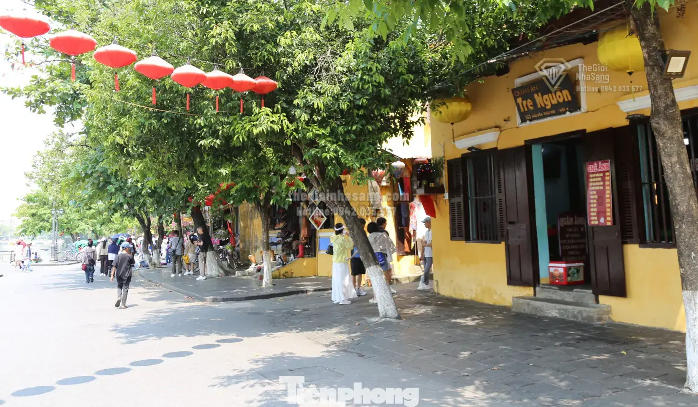 Diện Mạo Mới Phố Cổ Hội An Trước Giờ 'Siết' Vỉa Hè: Cơ Hội Và Thách Thức Cho Thị Trường Bất Động Sản