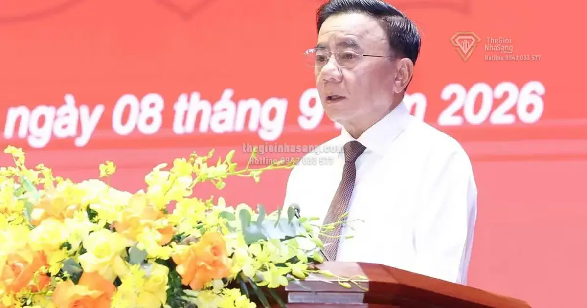 Đổi Mới Đào Tạo Lý Luận Chính Trị và Tác Động Đến Phát Triển Bất Động Sản Việt Nam 2026-2027