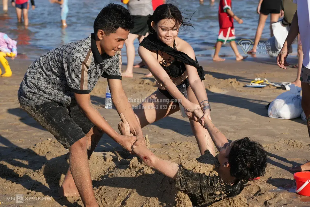 Dòng Khách Đổ Về Vũng Tàu Dịp Nghỉ Lễ: Tín Hiệu Tích Cực Cho Thị Trường Bất Động Sản Nghỉ Dưỡng Ven Biển