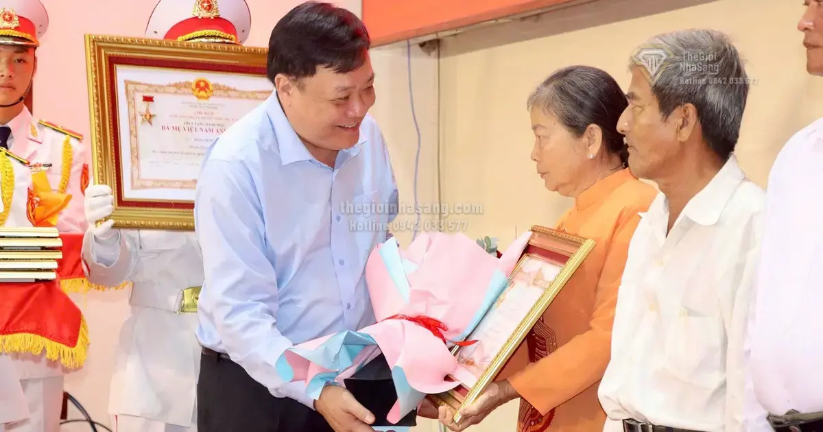 Đồng Tháp Tôn Vinh Bà Mẹ Việt Nam Anh Hùng: Ý Nghĩa và Tác Động Đến Phát Triển Bất Động Sản Địa Phương