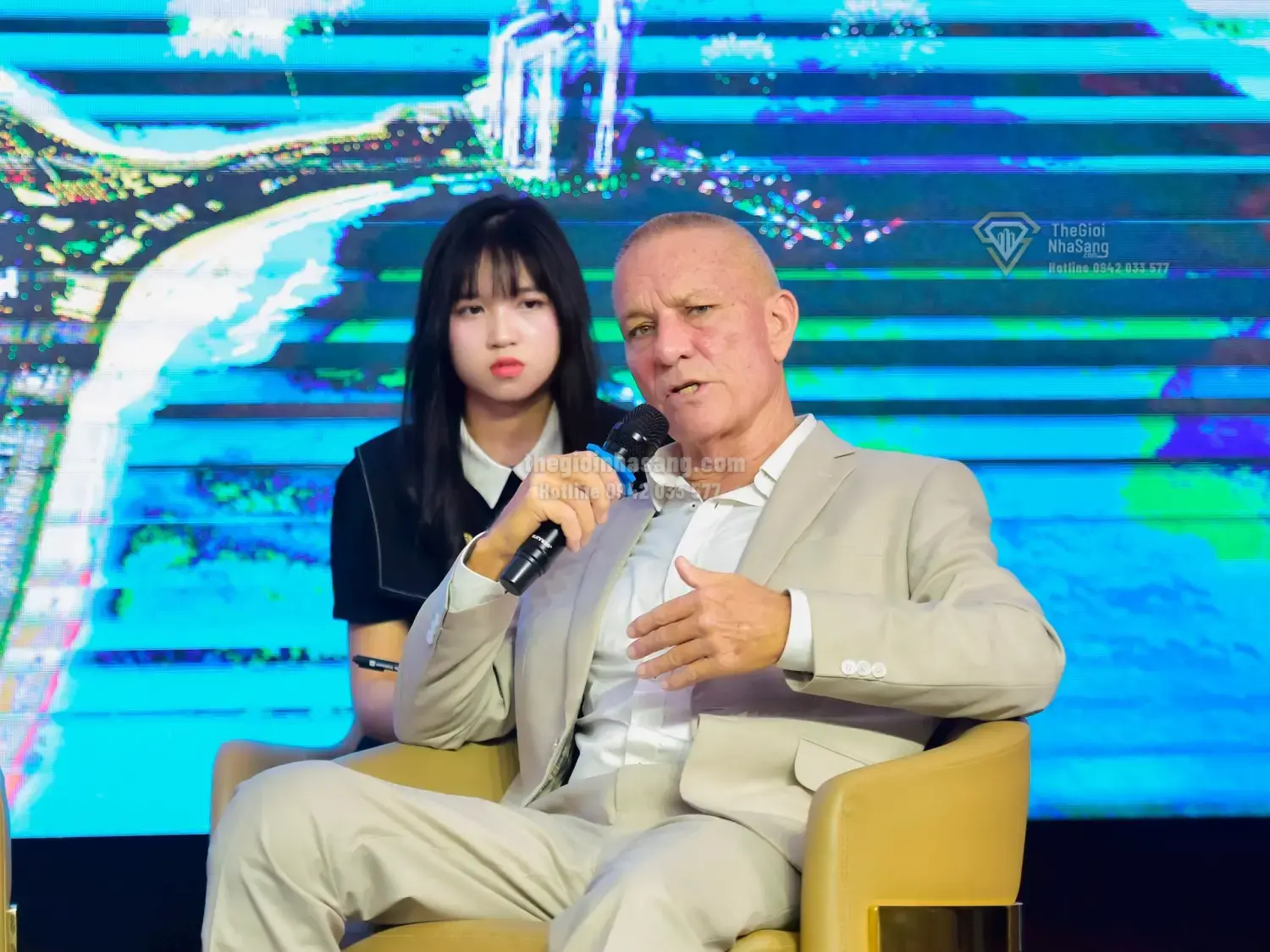 Dòng Vốn Ngoại Đổ Bộ: Cơ Hội Vàng Cho Thị Trường Bất Động Sản Việt Nam Năm 2026