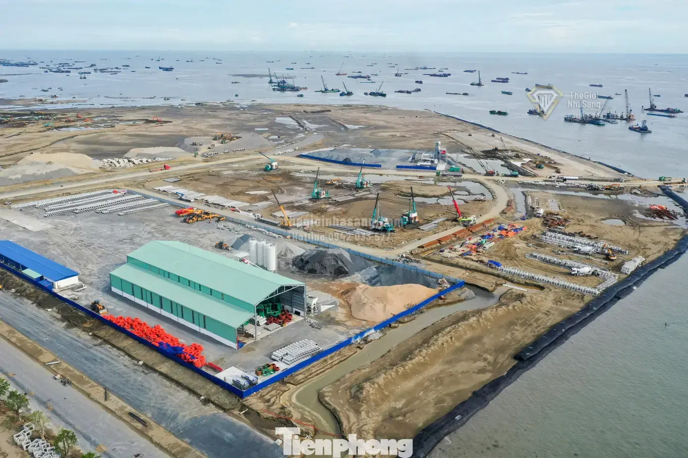 Dòng vốn ngoại đổ mạnh vào bất động sản Việt Nam: Cơ hội và thách thức cho nhà đầu tư trong nước