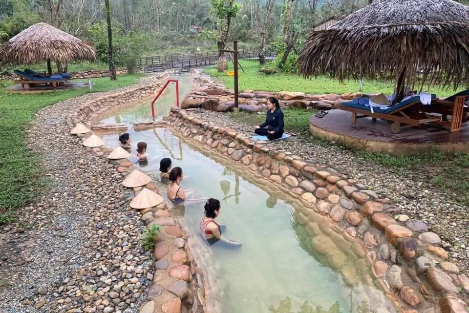 Du Lịch Việt Nam Thời Kỳ Mới: Từ Tài Nguyên Kép Đến Chiến Lược Tăng Trưởng Kép