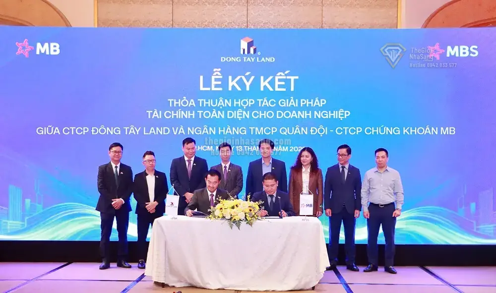 Giá Căn Hộ TP.HCM Tăng Mạnh: Người Mua Nhà Trung Bình Đang Rơi Vào Thế Mắc Kẹt