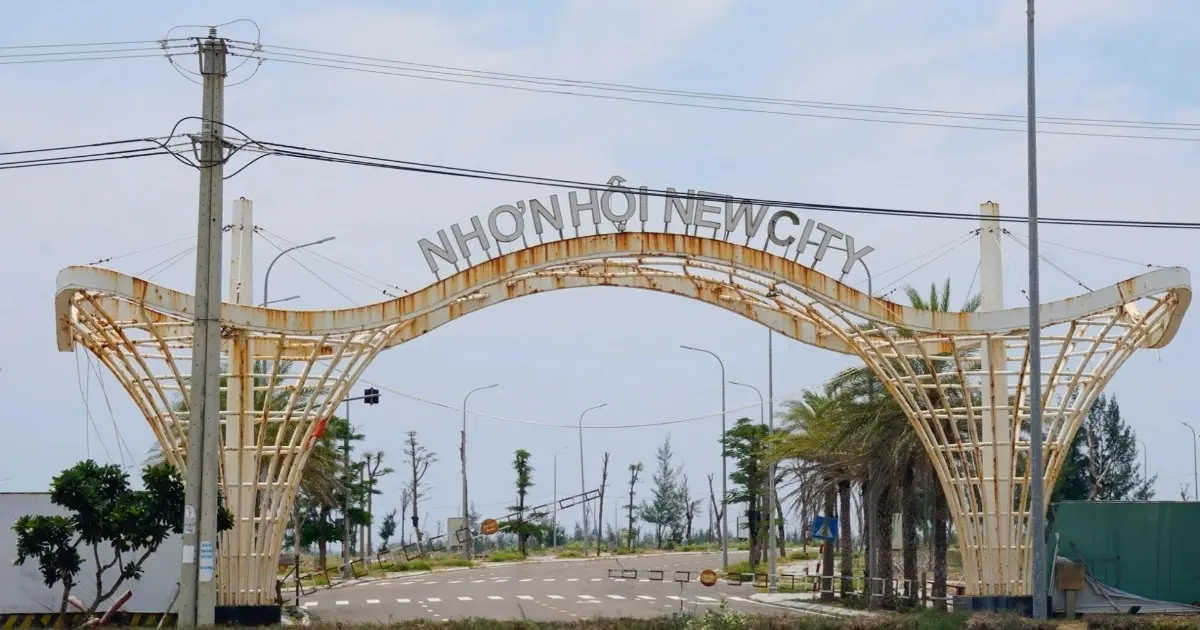 Tiến độ “rùa bò” tại dự án Nhơn Hội New City: Yêu cầu giao sổ đỏ trước 30/9 | Báo Dân trí