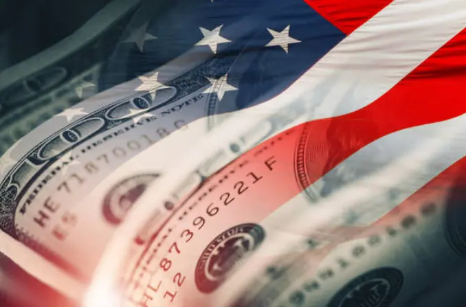 Giá USD hôm nay 14/8: Giá chợ đen tăng phi mã, nên mua hay bán?