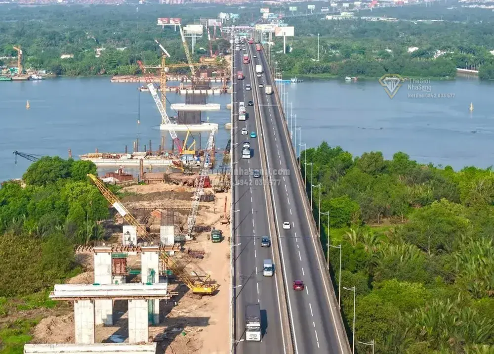 Giá Vật Liệu Xây Dựng Tăng Cao: Thách Thức Lớn Đối Với Tiến Độ Các Dự Án Hạ Tầng Giao Thông Quốc Gia