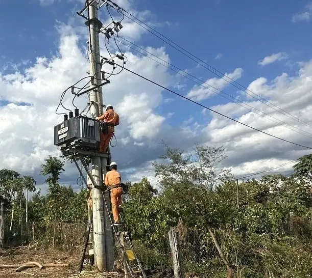 Điện Về Thắp Sáng Bản Làng Kong Chro: Động Lực Phát Triển Kinh Tế - Xã Hội