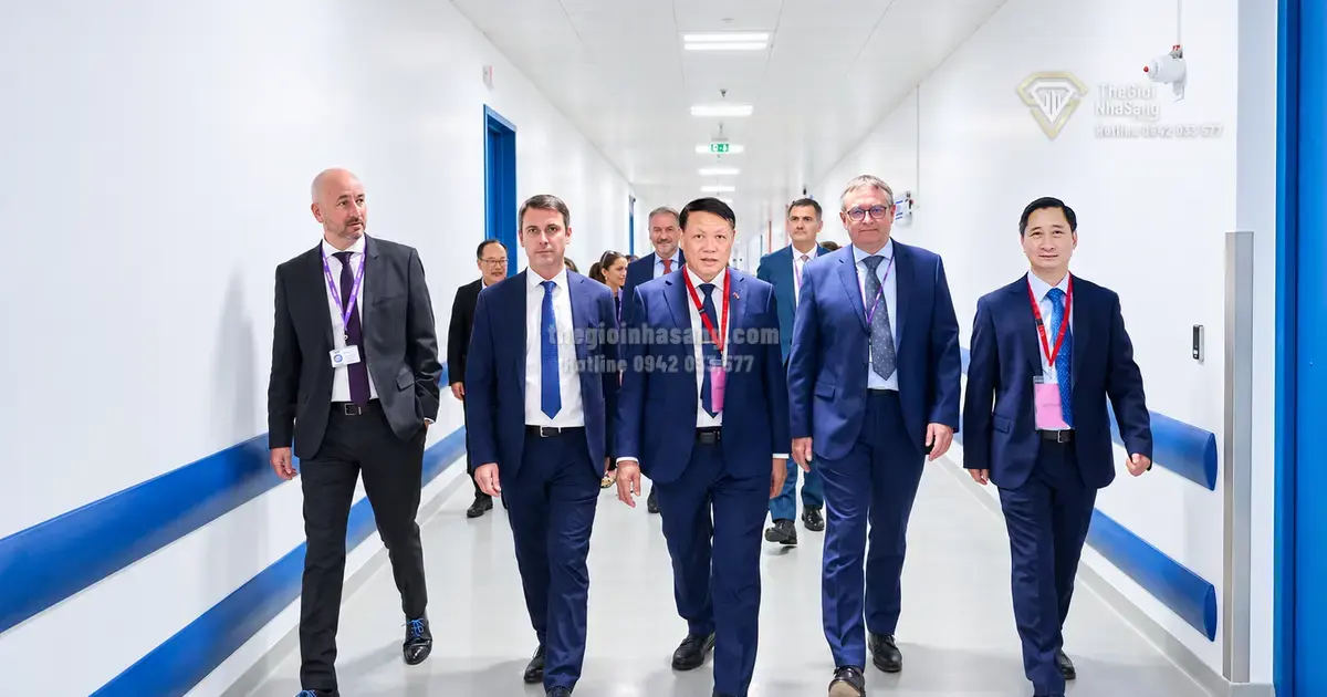 Hợp tác sản xuất vaccine công nghệ cao tại Việt Nam: Tác động đến thị trường bất động sản và hạ tầng y tế