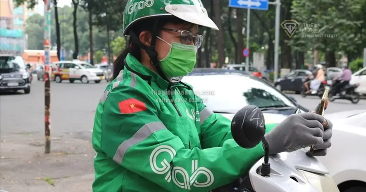 Hướng Dẫn Khai Nộp Thuế Cho Tài Xế Công Nghệ: Tác Động Đến Thị Trường Bất Động Sản Và Đầu Tư Tài Sản Năm 2026