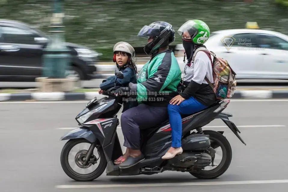 Jakarta Thí Điểm Cấm Xe Ô Tô Ban Đêm Trên Đại Lộ Sudirman Thamrin: Tác Động Đến Thị Trường Bất Động Sản Và Hạ Tầng Đô Thị