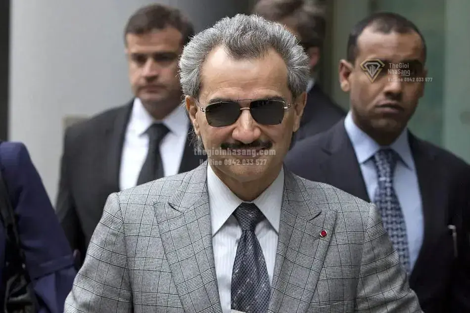 Khám Phá Khối Tài Sản Đa Dạng Của Hoàng Tử Alwaleed bin Talal và Tác Động Đến Thị Trường Bất Động Sản Cao Cấp