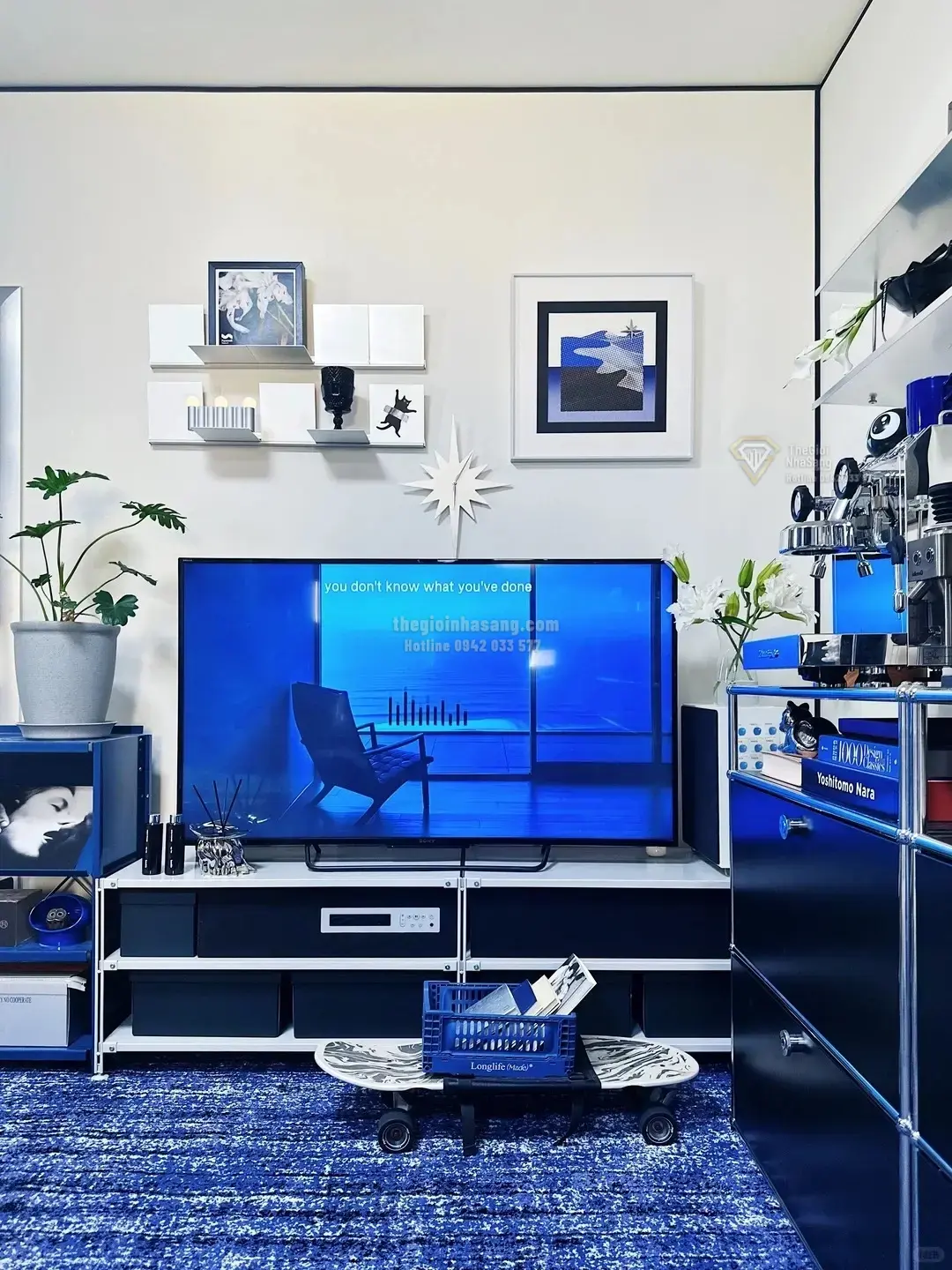 Khám Phá Thiết Kế Căn Hộ Phong Cách Đại Dương Xanh Đầy Linh Hoạt Của Nữ Designer Hướng Nội