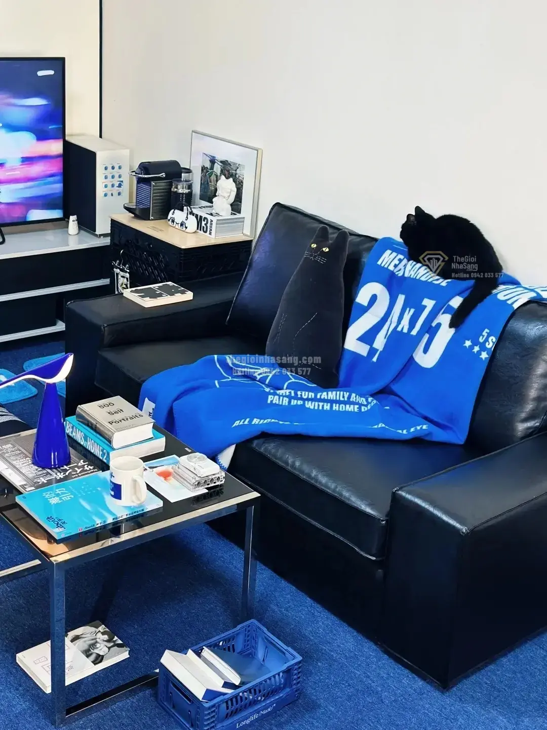 Khám Phá Thiết Kế Căn Hộ Phong Cách Đại Dương Xanh Đầy Linh Hoạt Của Nữ Designer Hướng Nội